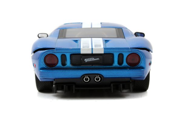 Ford GT  2005